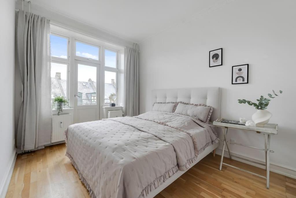 Attraktiv Pa Osterbro Apartment